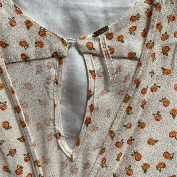 FREE PEOPLE Peach Jump Suit, size 2 - Picture 7 of 8